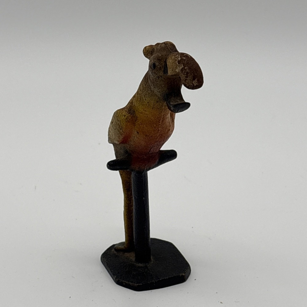 Vintage Cast Iron Parrot on Perch Bottle Opener Figural Bird Barware - Picture 2 of 8